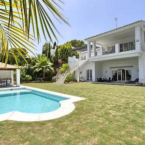 https://villa-dorian.1costadelsol.com